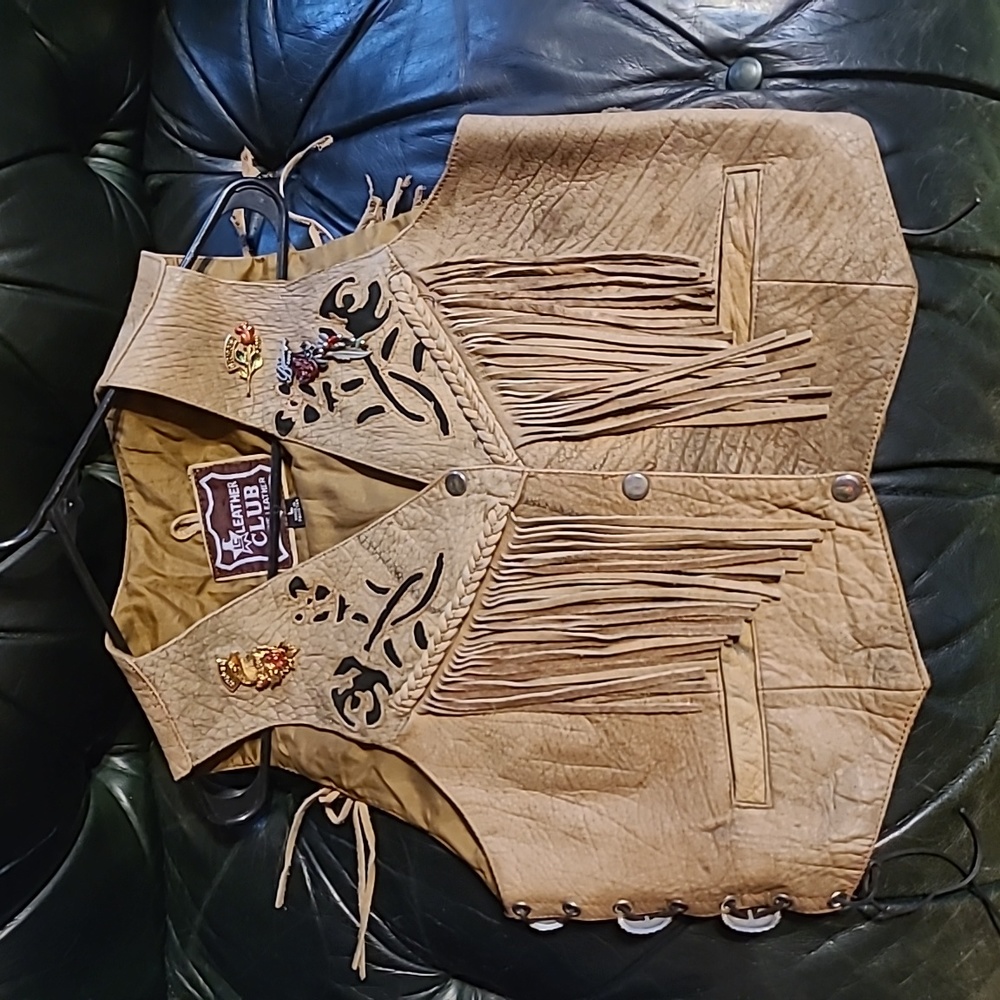 Leather Club Real Tan Color Textured Leather Vest with Fringes Embroidery Size L